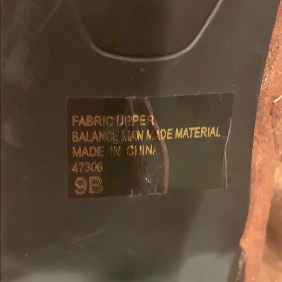 Boots - Picture 5 of 6